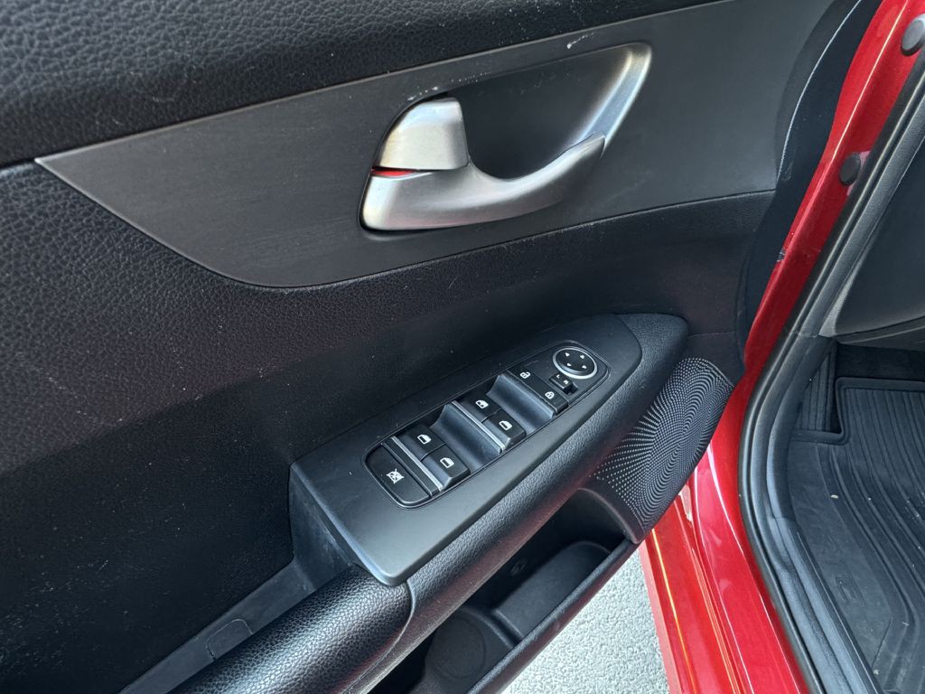2019 Kia Forte Image 21