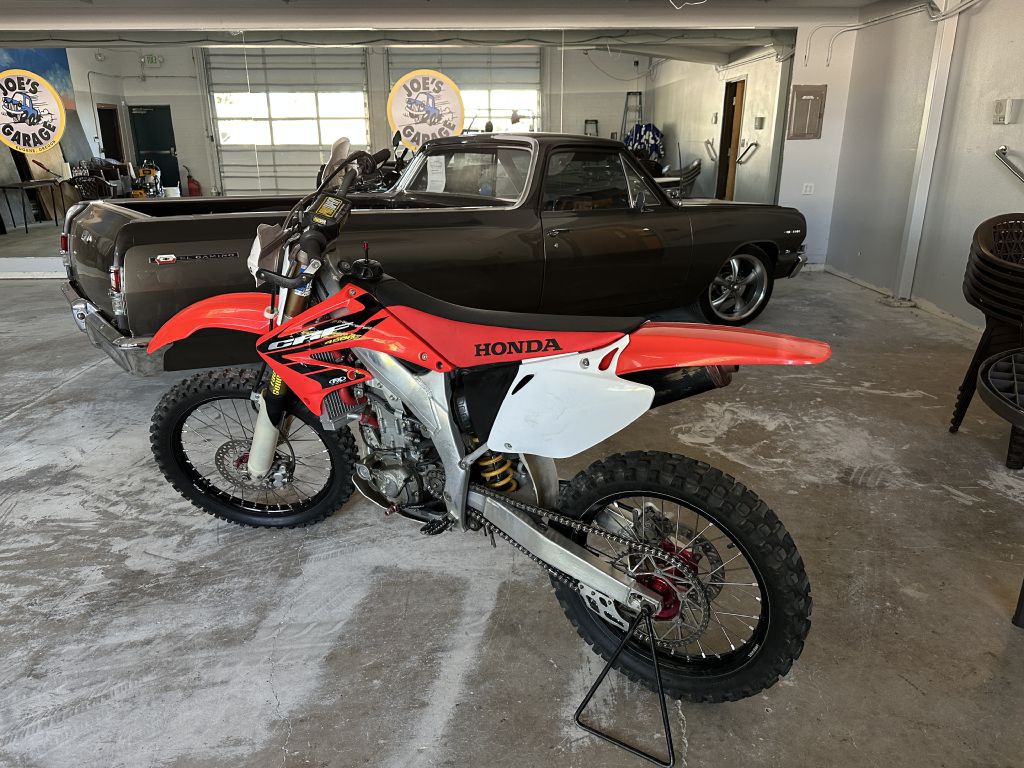 2004 Honda CCR Image 6