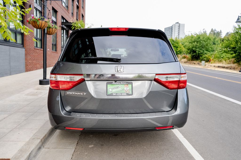 2012 Honda Odyssey Image 18
