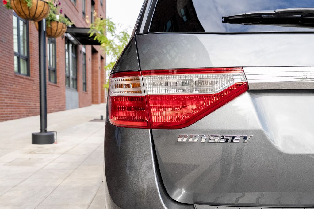 2012 Honda Odyssey Image 19