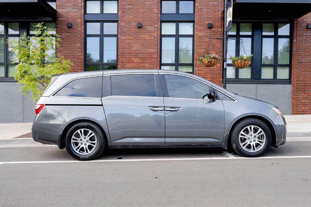 2012 Honda Odyssey Image 20