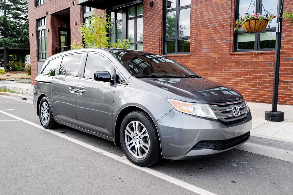 2012 Honda Odyssey Image 22