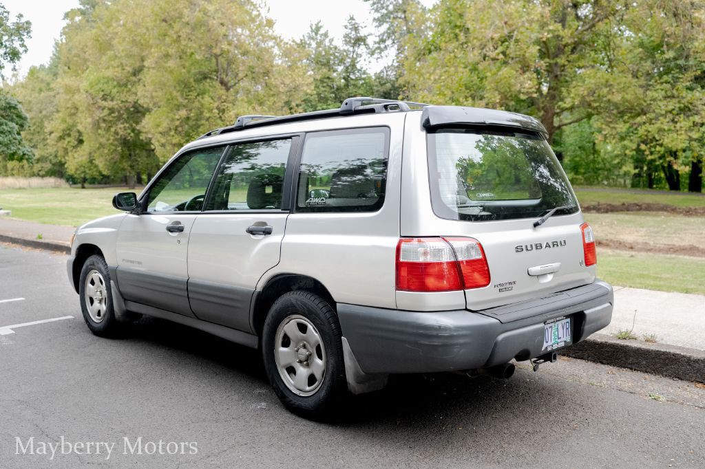 2001 Subaru Forester Image 14