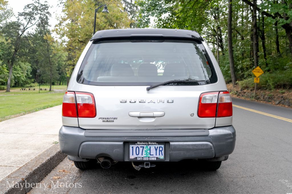 2001 Subaru Forester Image 15