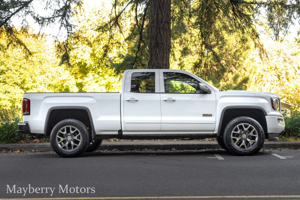 2018 GMC Sierra Image 17