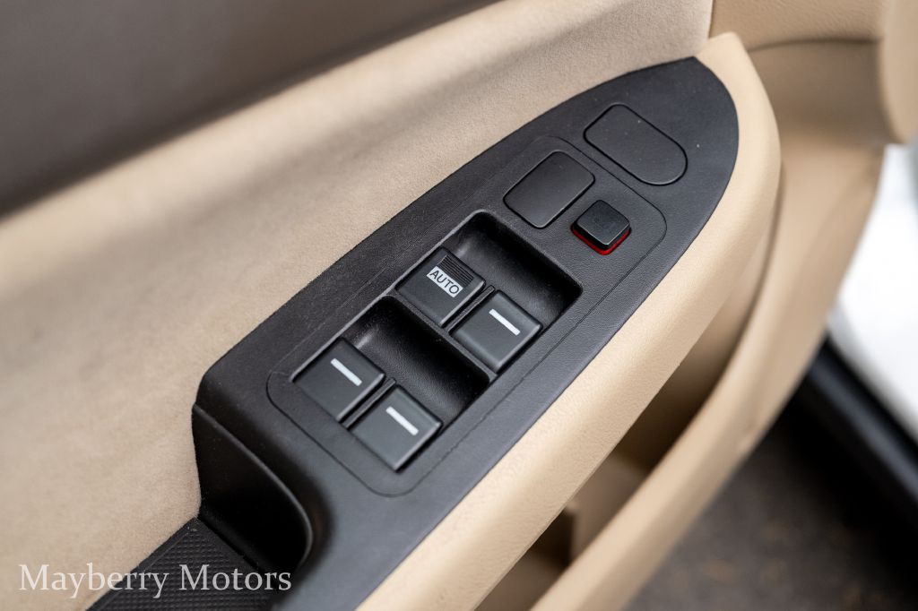 2003 Honda Accord Image 10