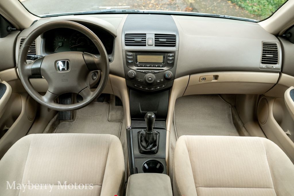 2003 Honda Accord Image 22
