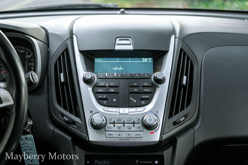 2011 Chevrolet Equinox Image 25