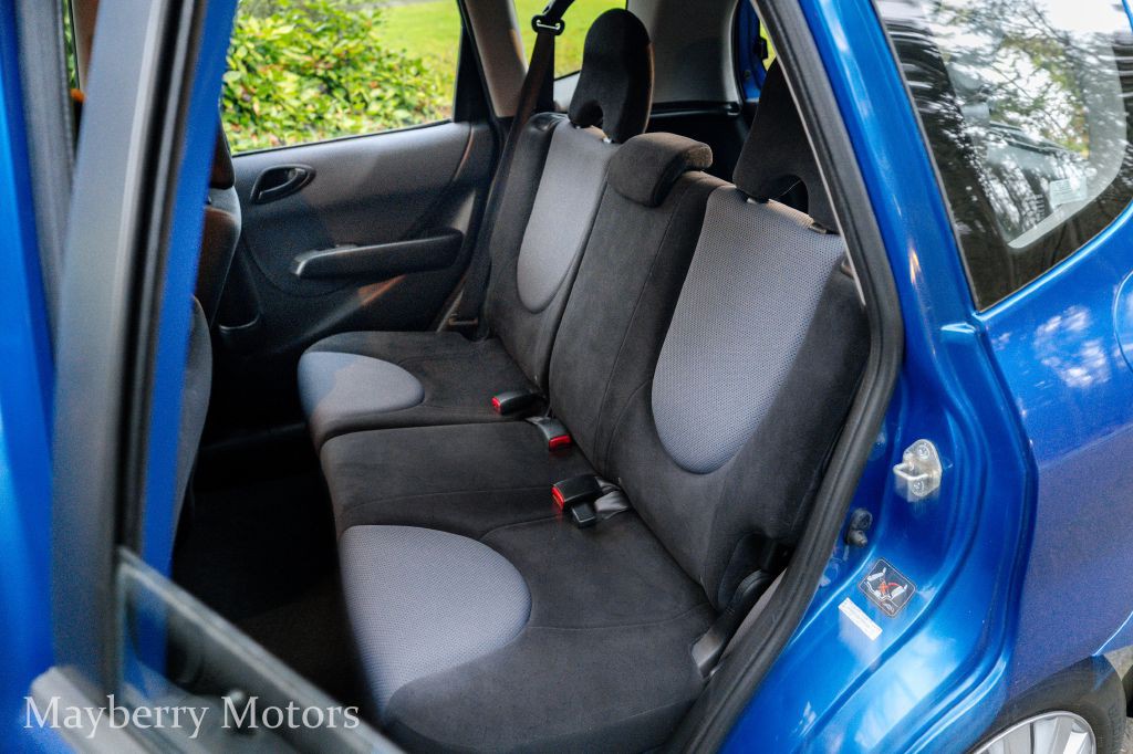 2008 Honda Fit Image 16