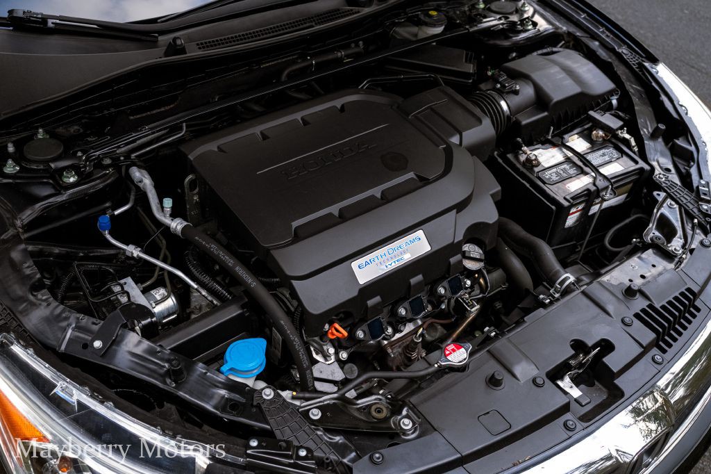 2017 Honda Accord Image 3