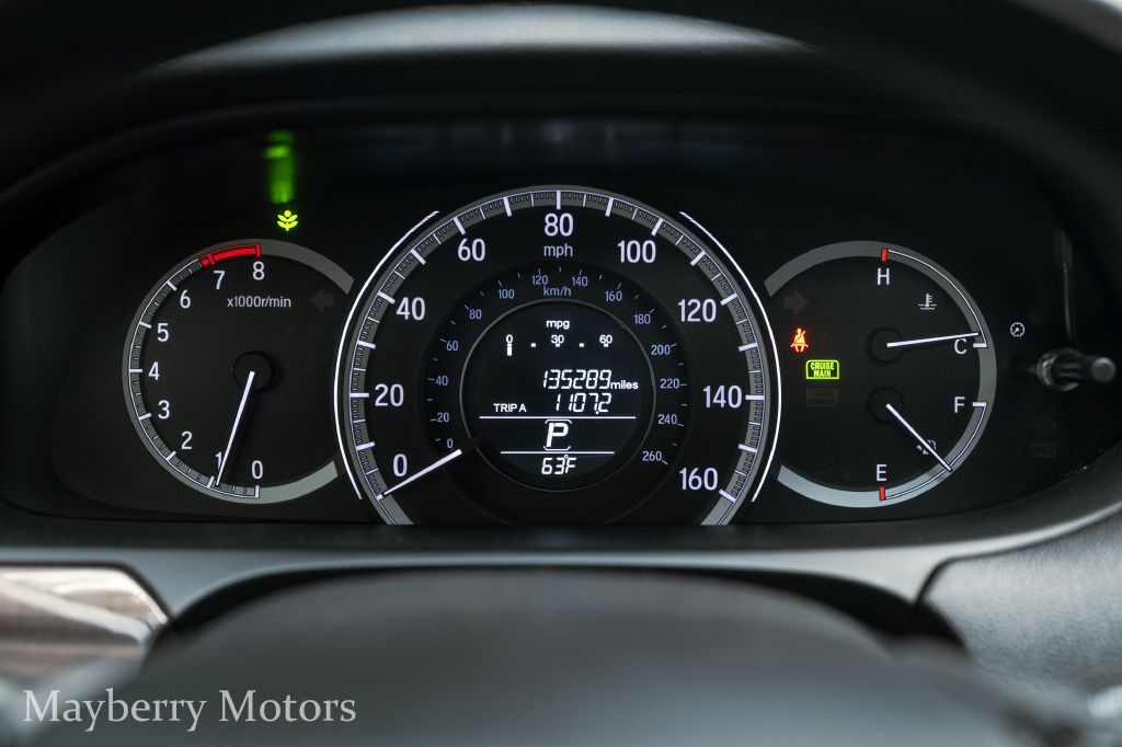 2017 Honda Accord Image 29