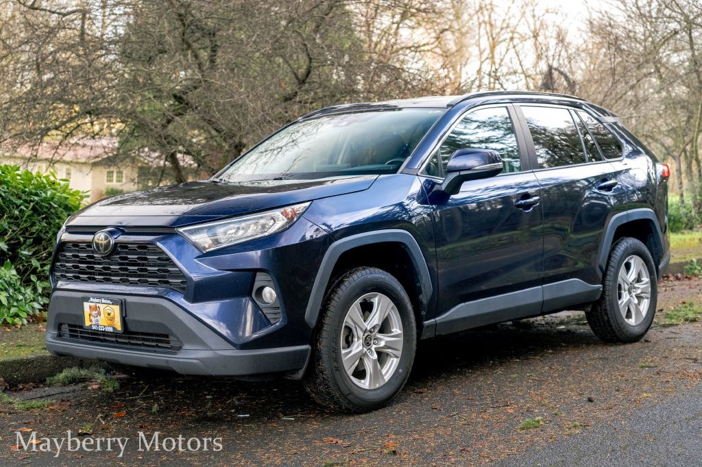 2021 Toyota Rav4 Image 1