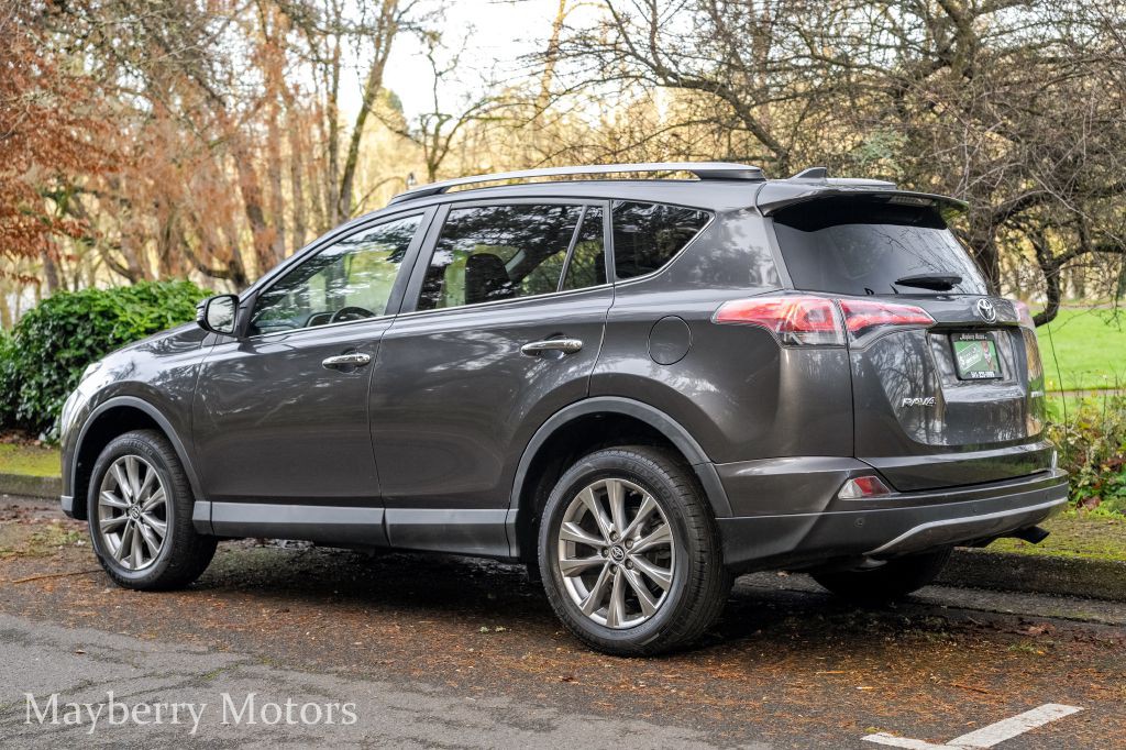 2017 Toyota Rav4 Image 6