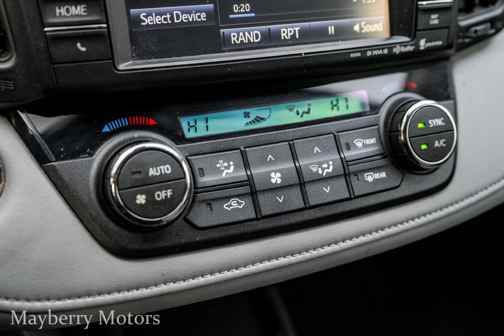 2017 Toyota Rav4 Image 21