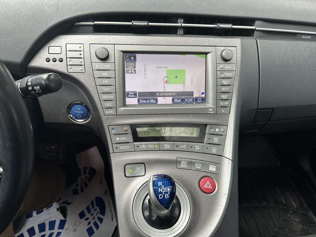 2012 Toyota Prius Image 3