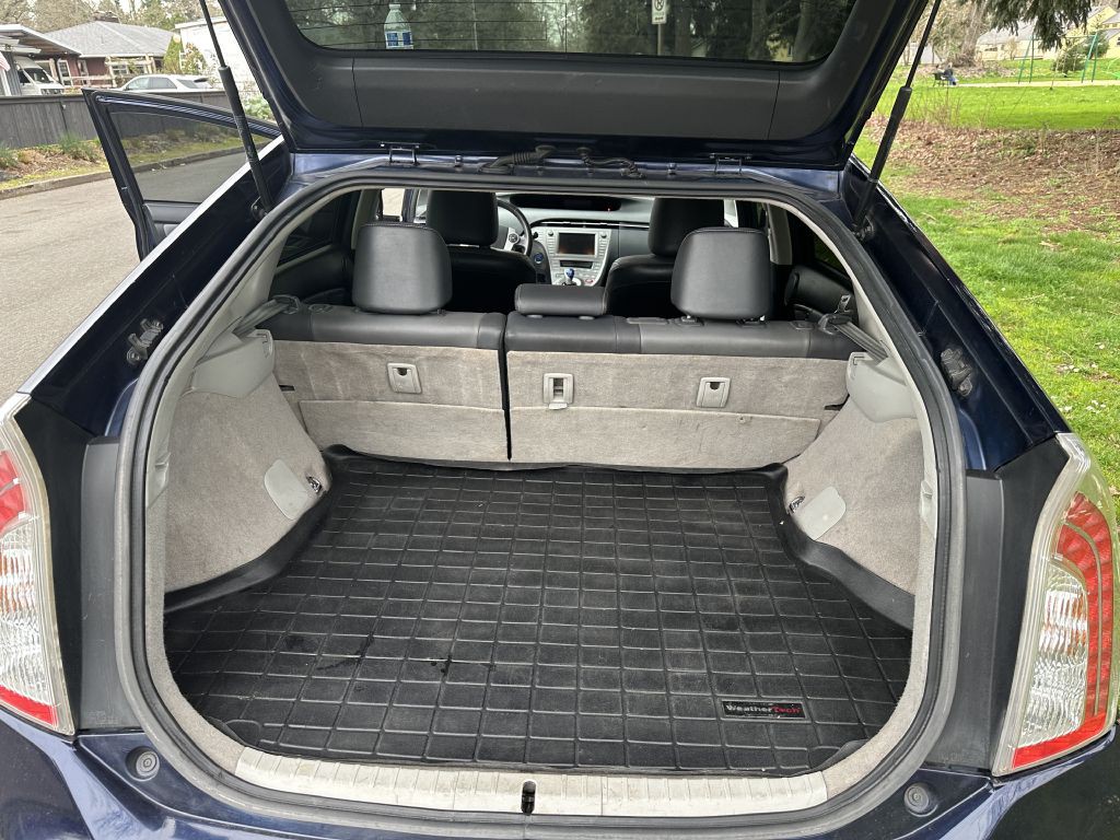 2012 Toyota Prius Image 8