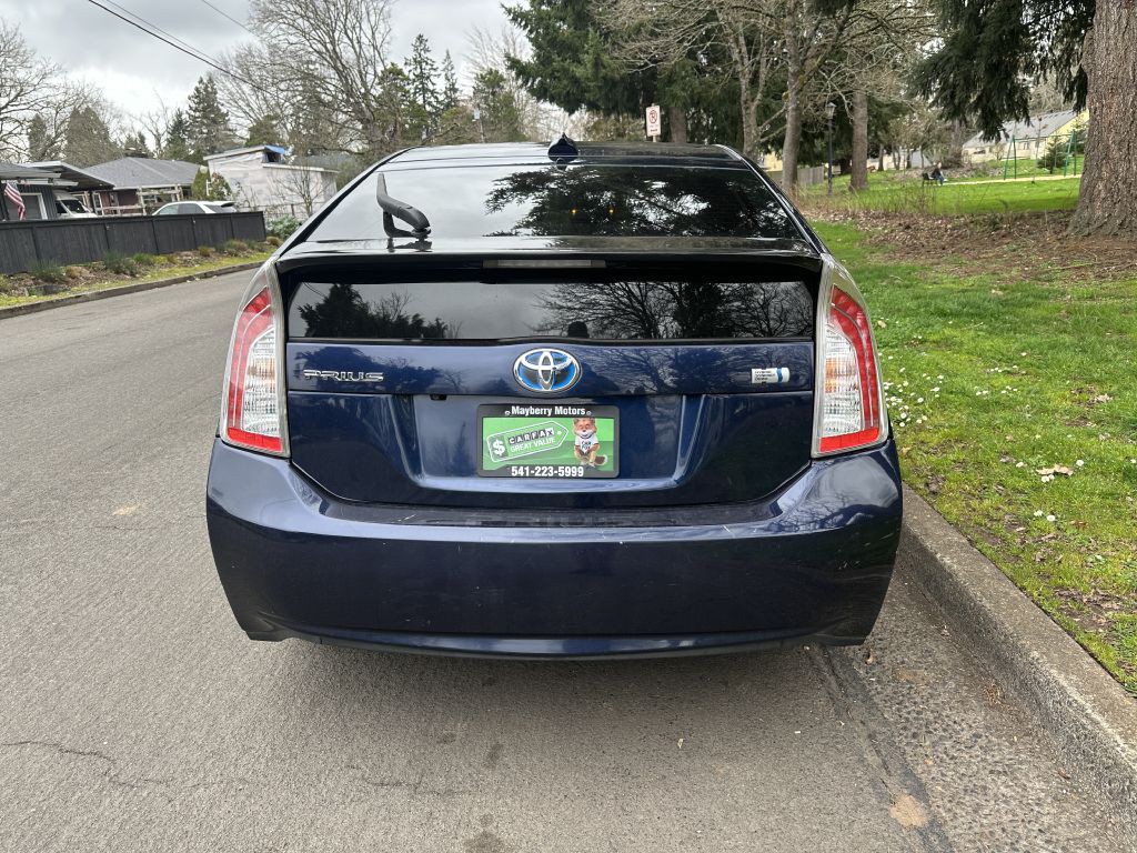 2012 Toyota Prius Image 10