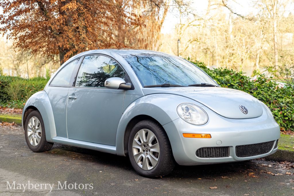 2010 Volkswagen Beetle Image 17