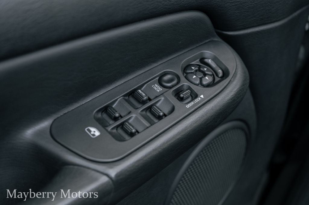 2003 Dodge Ram 2500 Image 10