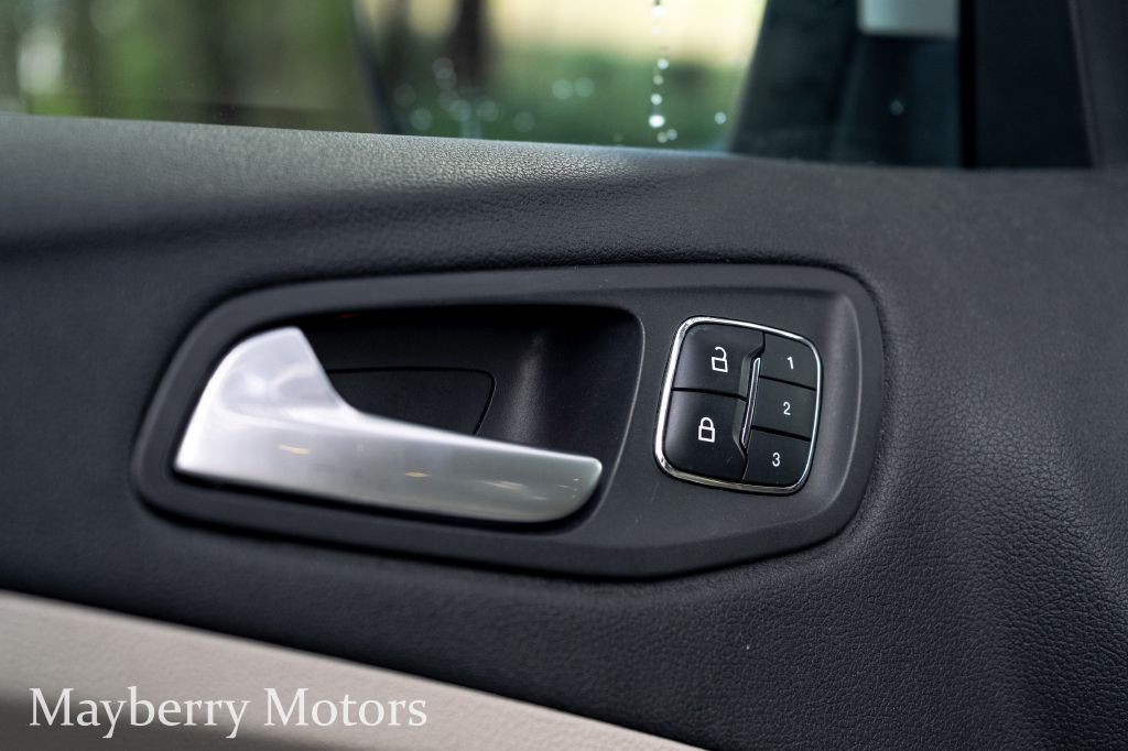 2014 Ford Escape Image 9