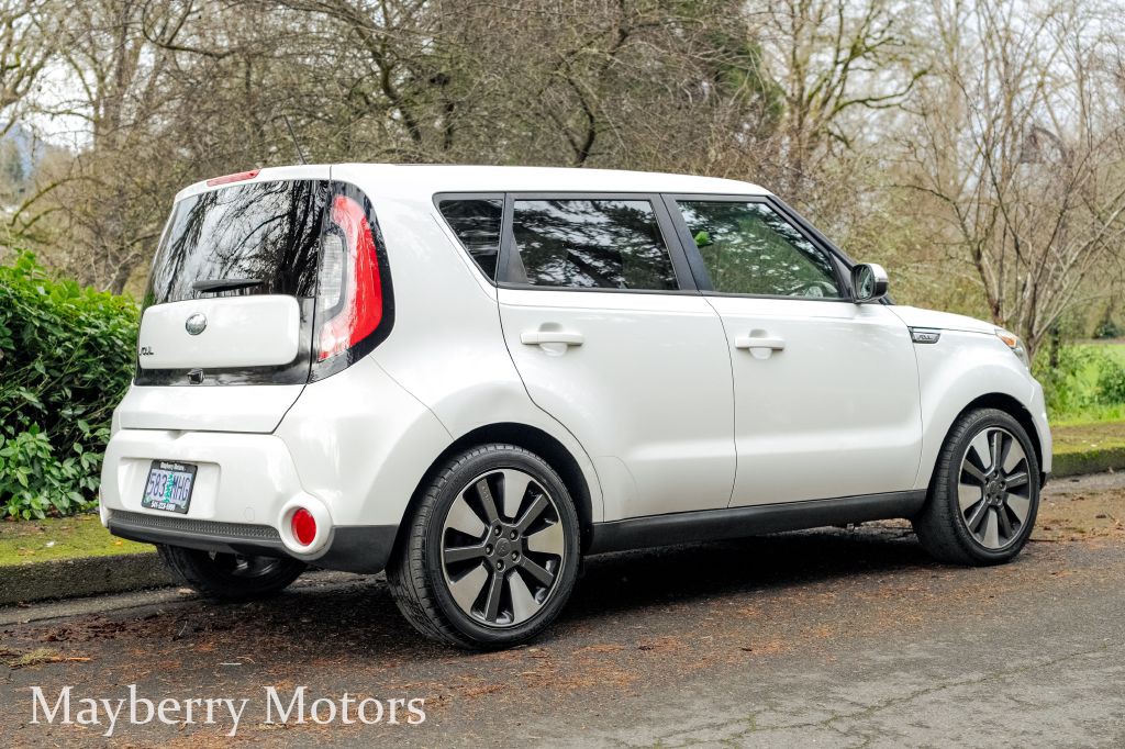 2014 Kia Soul Image 2