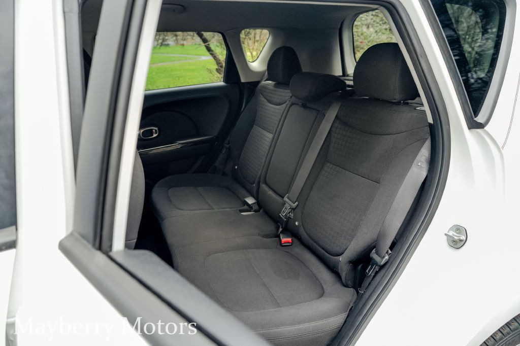 2014 Kia Soul Image 12
