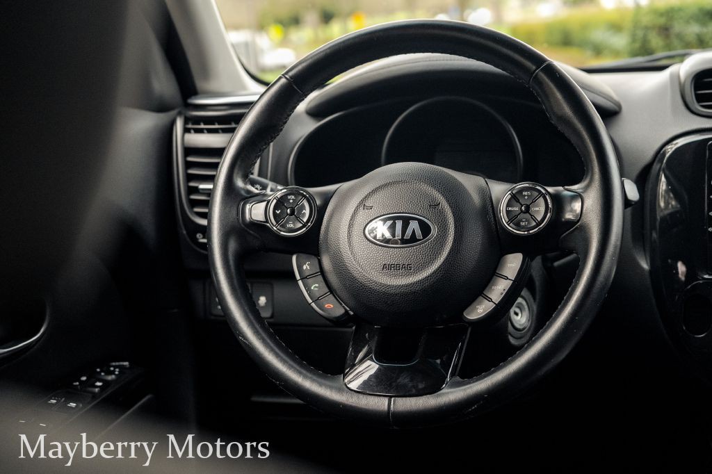 2014 Kia Soul Image 23