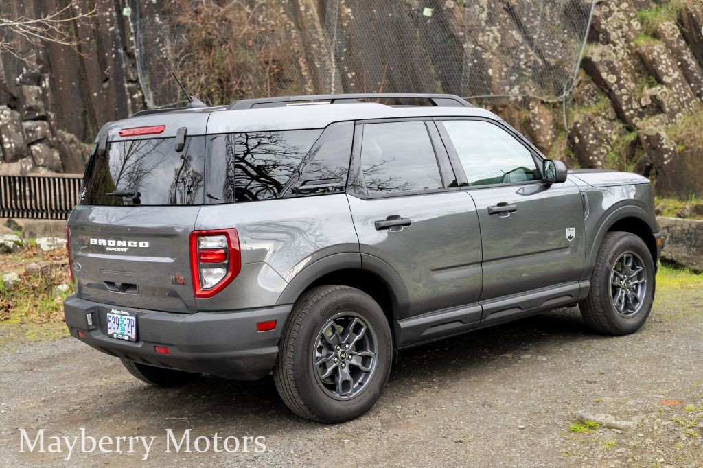 2024 Ford Bronco Image 2