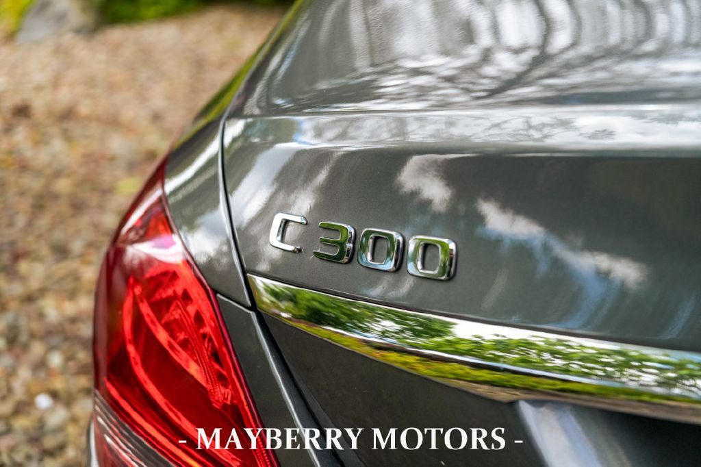 2018 Mercedes-Benz C-Class Image 17