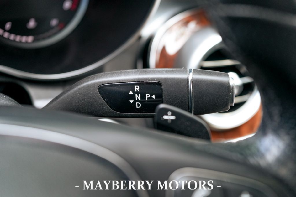 2018 Mercedes-Benz C-Class Image 24