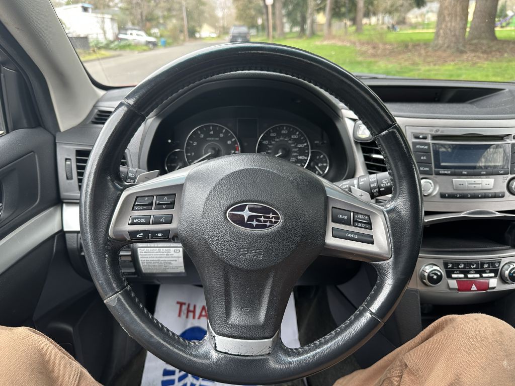 2012 Subaru Outback Image 27