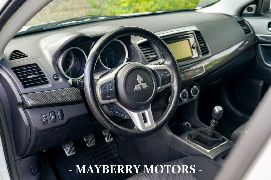 2015 Mitsubishi Lancer Image 10