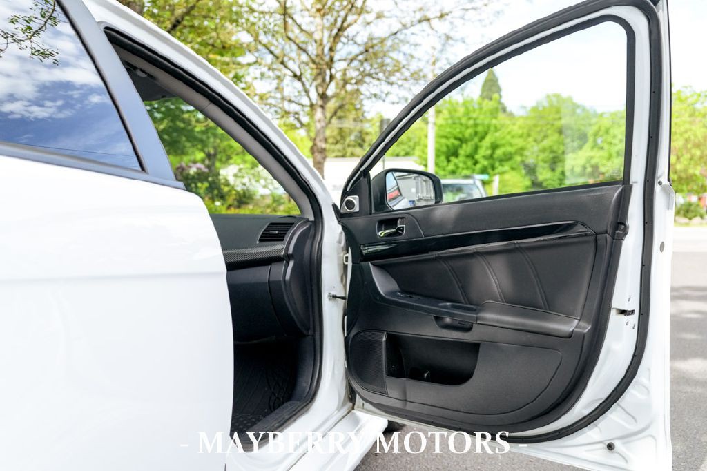 2015 Mitsubishi Lancer Image 20