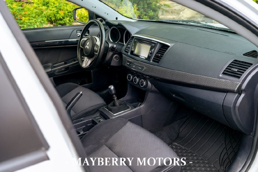 2015 Mitsubishi Lancer Image 21