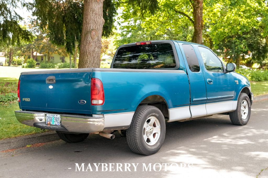 2000 Ford F-150 Image 2