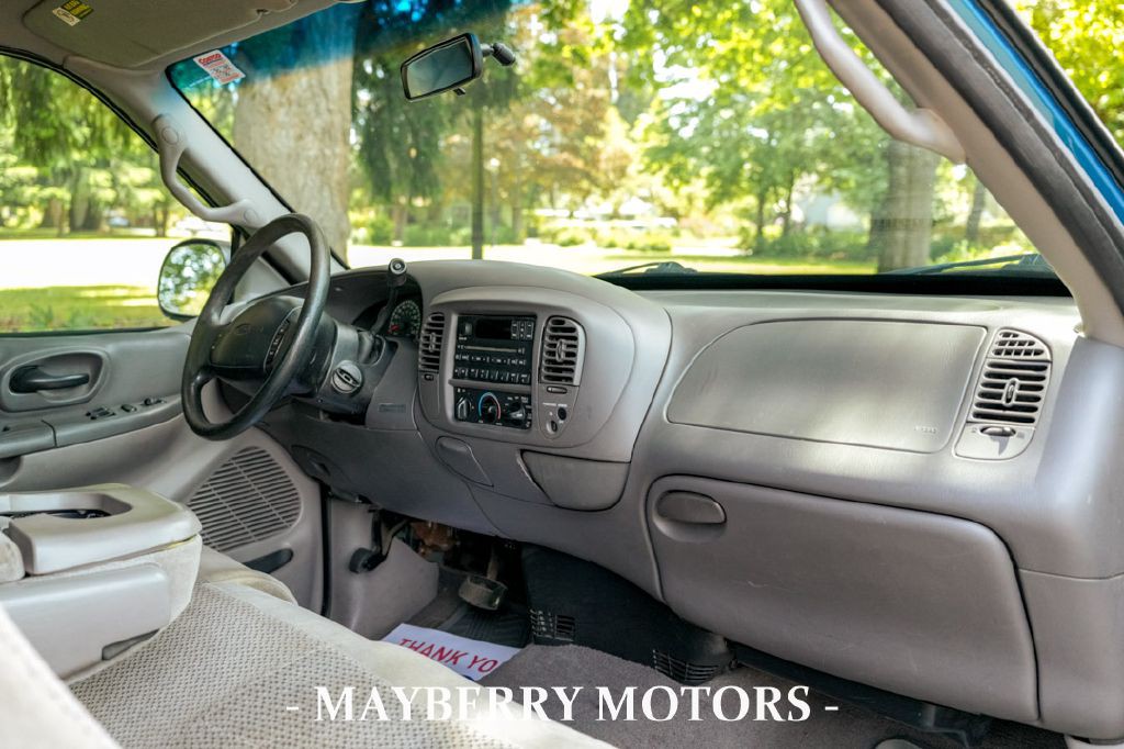 2000 Ford F-150 Image 21