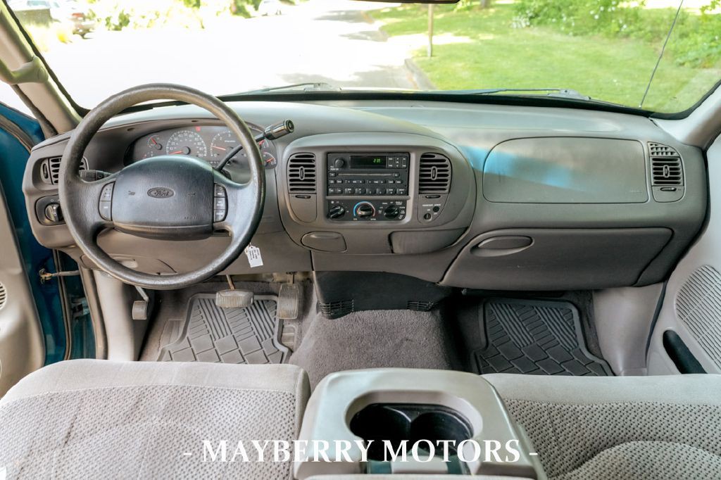 2000 Ford F-150 Image 22
