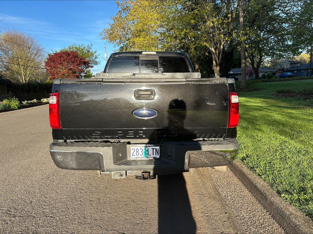 2011 Ford F-250 Image 3
