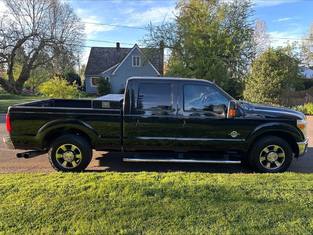 2011 Ford F-250 Image 5