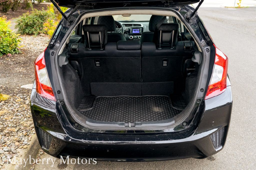 2015 Honda Fit Image 18