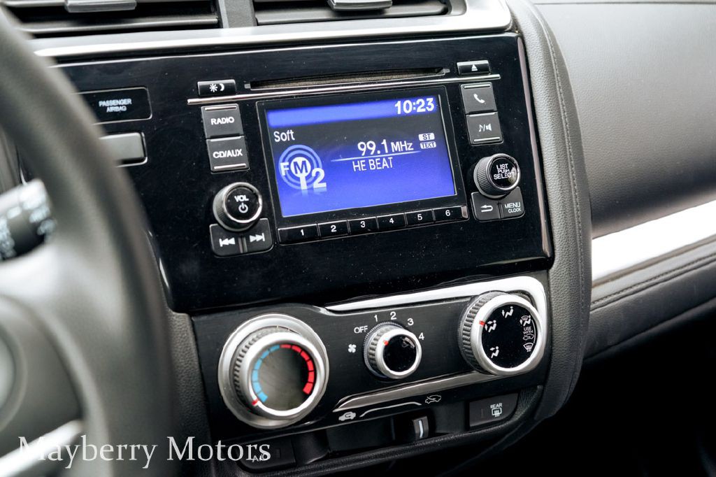 2015 Honda Fit Image 27