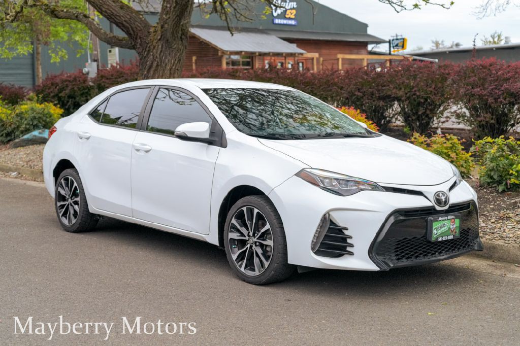 2017 Toyota Corolla Image 19
