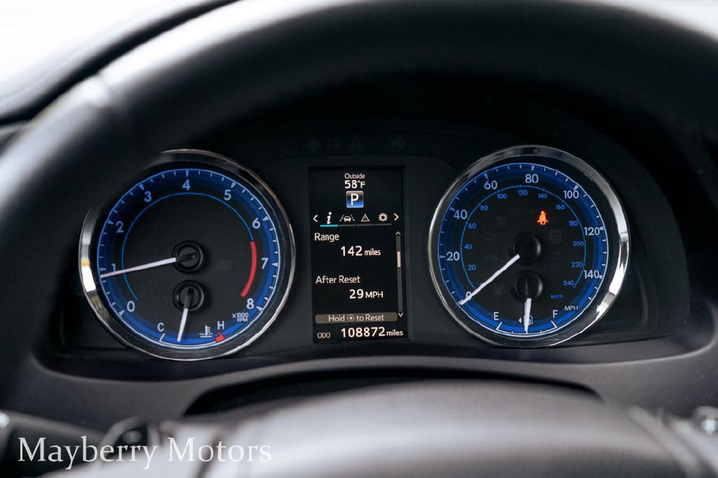 2017 Toyota Corolla Image 26