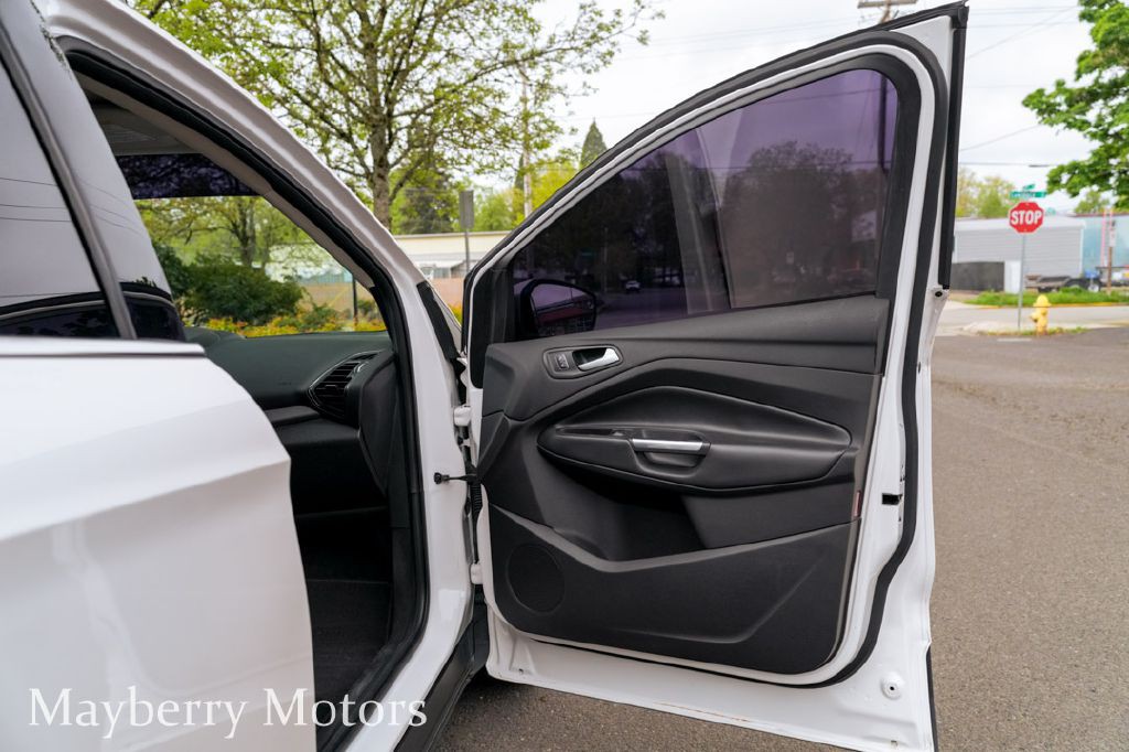 2018 Ford Escape Image 19
