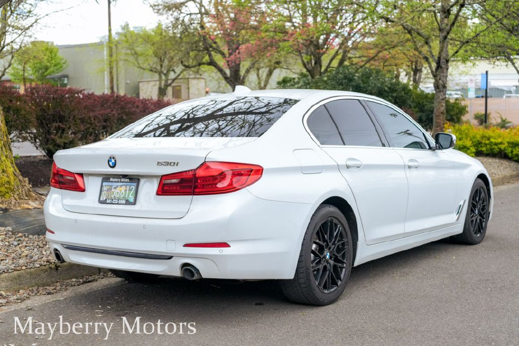 2019 BMW 5 Series Image 2