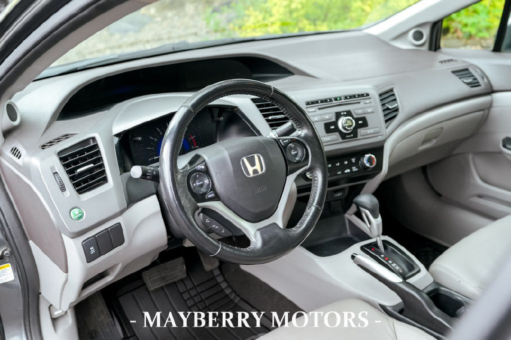 2012 Honda Civic Image 9