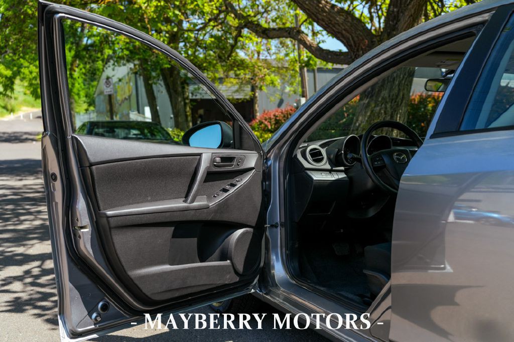 2011 Mazda Mazda3 Image 7
