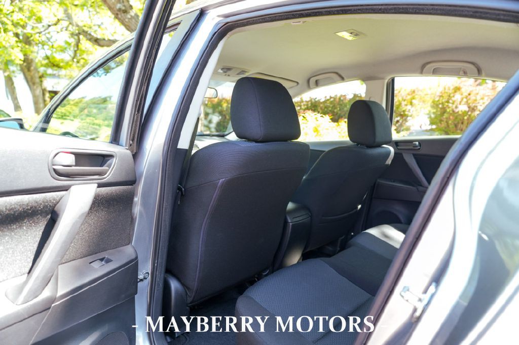 2011 Mazda Mazda3 Image 12