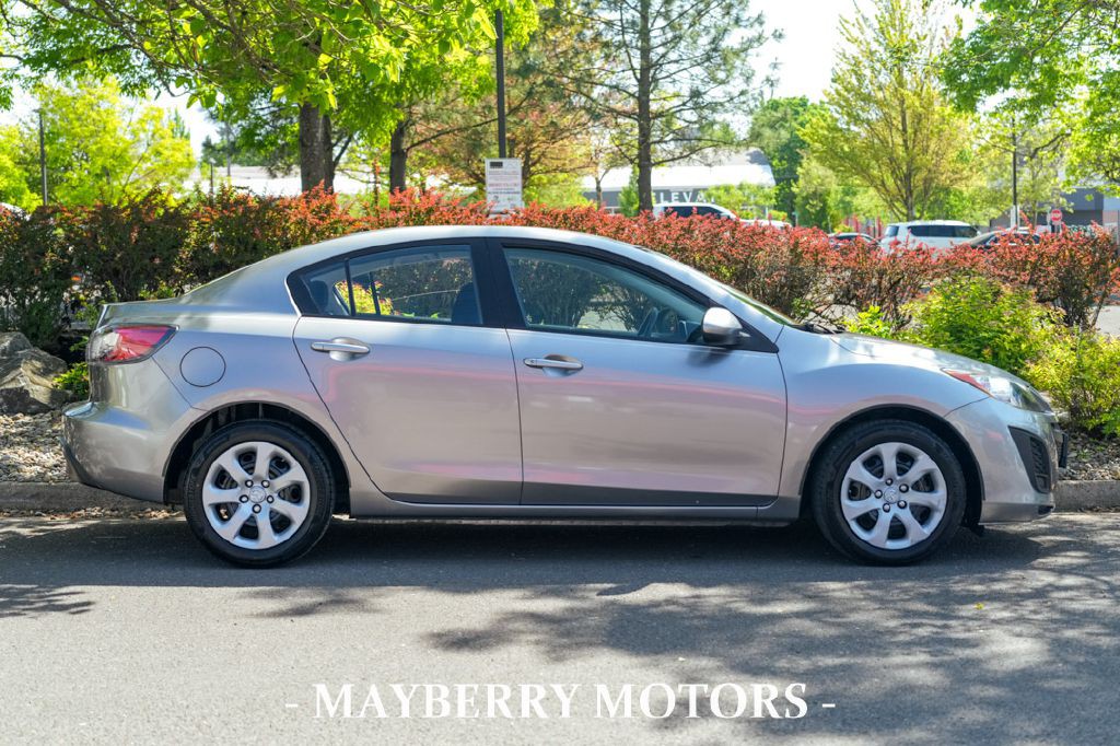 2011 Mazda Mazda3 Image 15