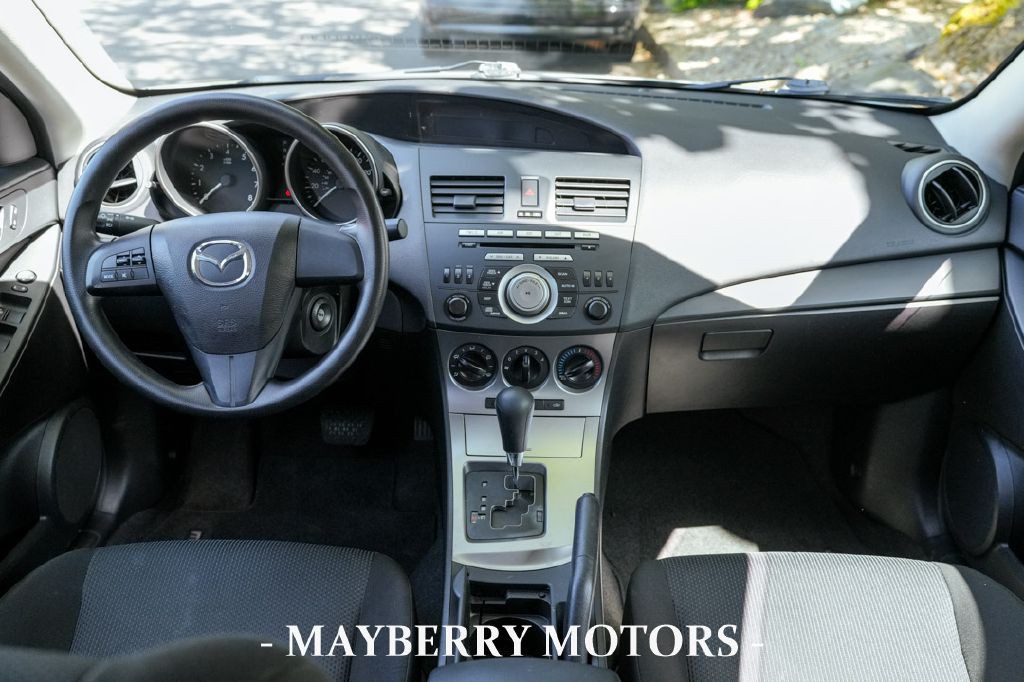 2011 Mazda Mazda3 Image 20